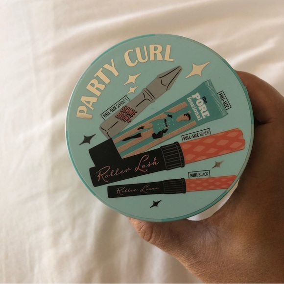 BENEFIT COSMETICS Party Curl Holiday Gift Set - Picture 3 of 10